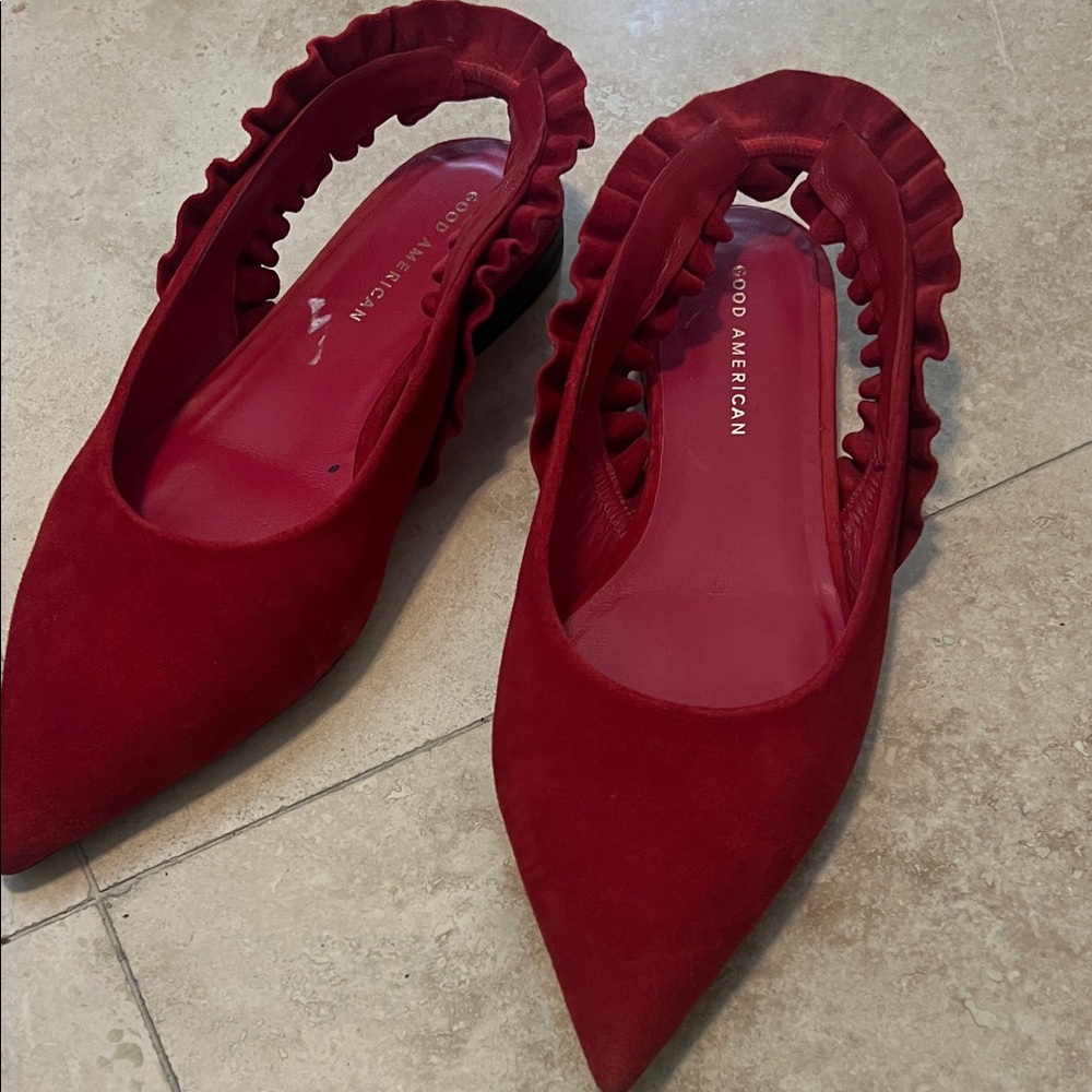 Good American Red Ruffled Slingback Flats
